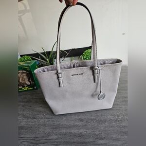 Michael Kors Large Jet Set Travel Tote Shoulder Bag Gray Handbag Leather Purse